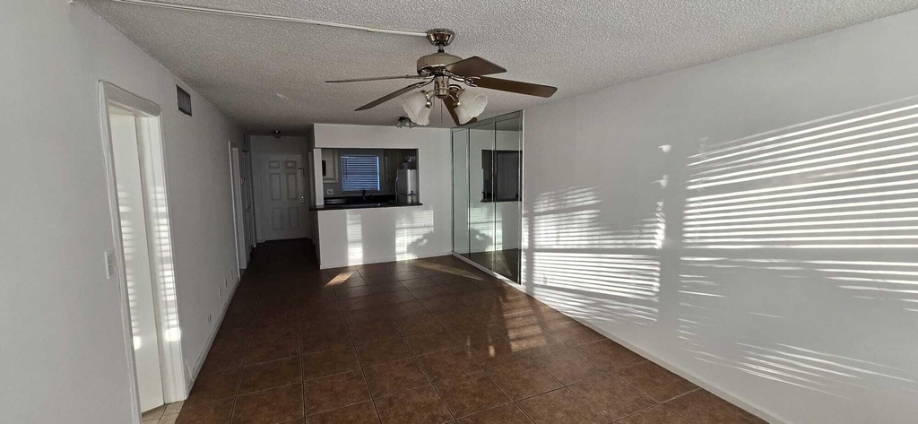 9949 Sandalfoot Boulevard - Photo 11