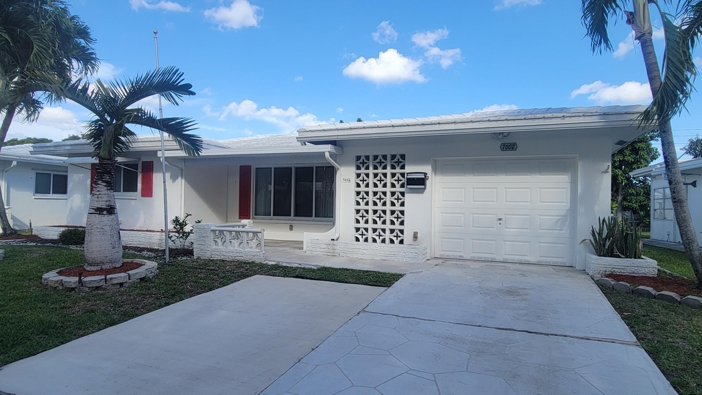 7002 Nw 71st Avenue - Photo 0