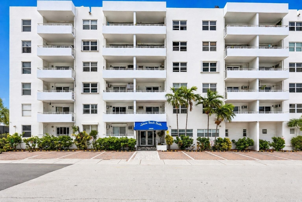 2900 Banyan Street - Photo 12