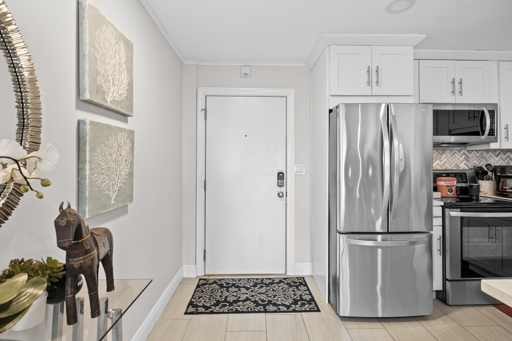 2900 Banyan Street - Photo 5