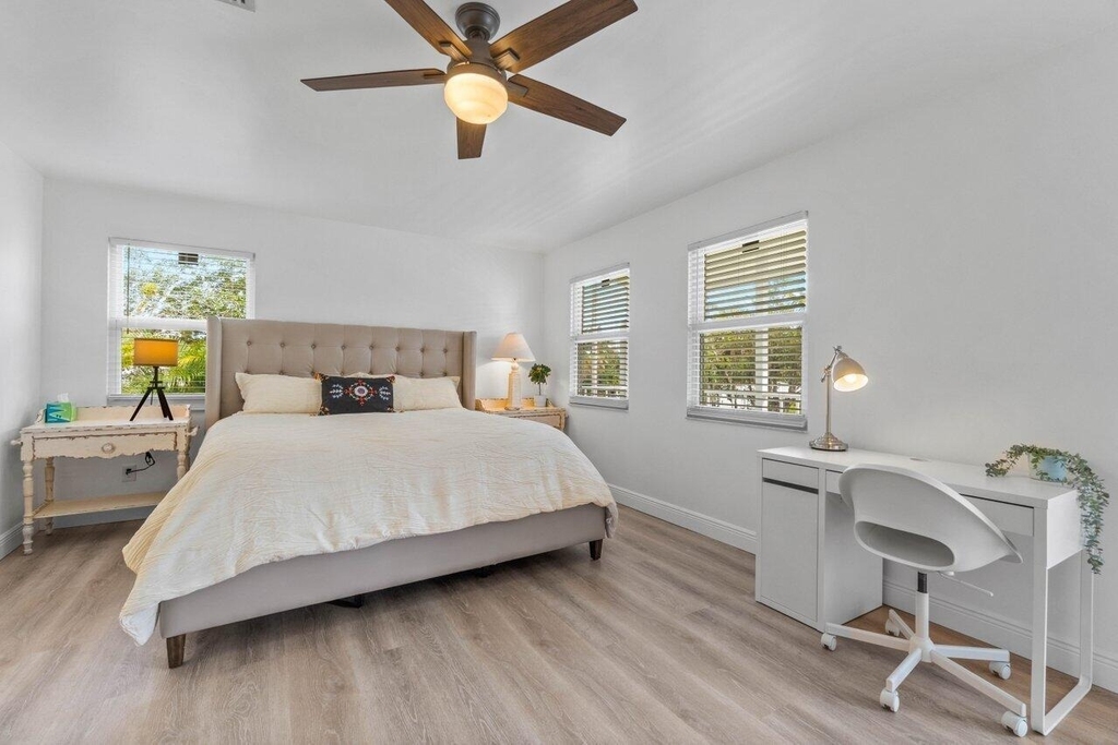 2233 Dock Street - Photo 21