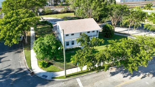 2233 Dock Street - Photo 38