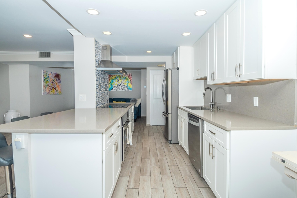 101 Briny Avenue - Photo 8