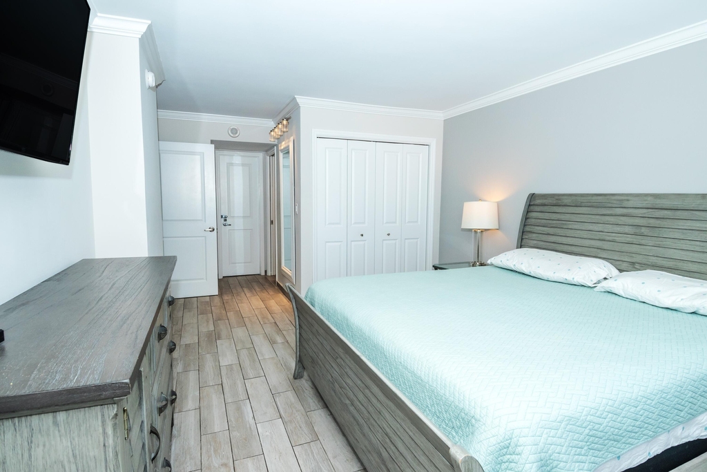 101 Briny Avenue - Photo 15