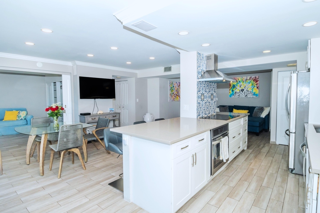 101 Briny Avenue - Photo 9