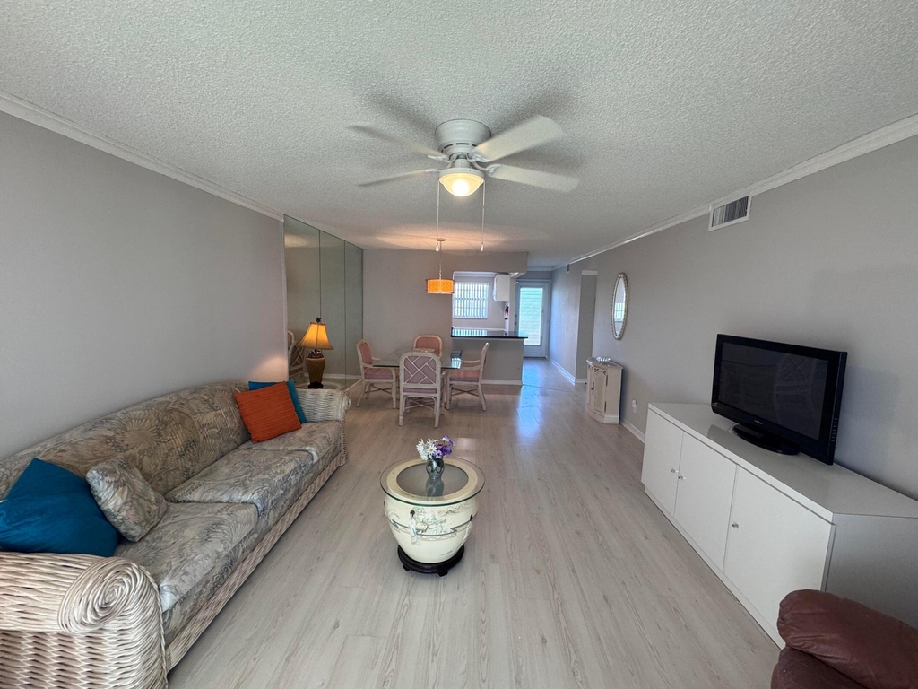 300 Ne 26th Avenue - Photo 7