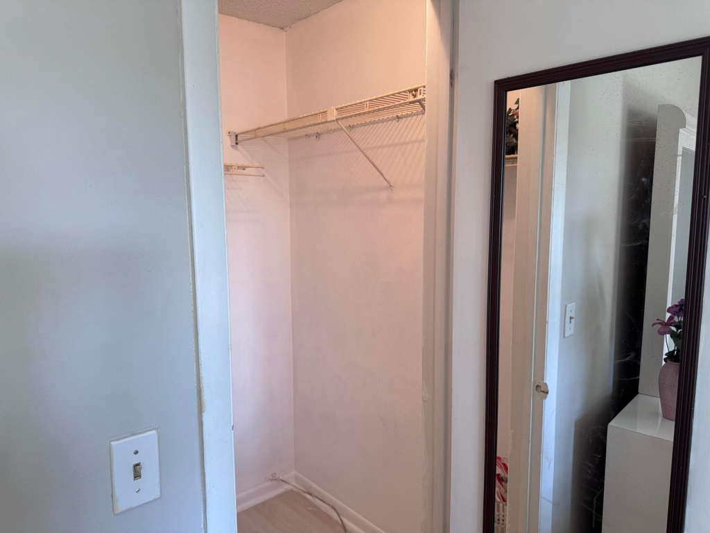 300 Ne 26th Avenue - Photo 15