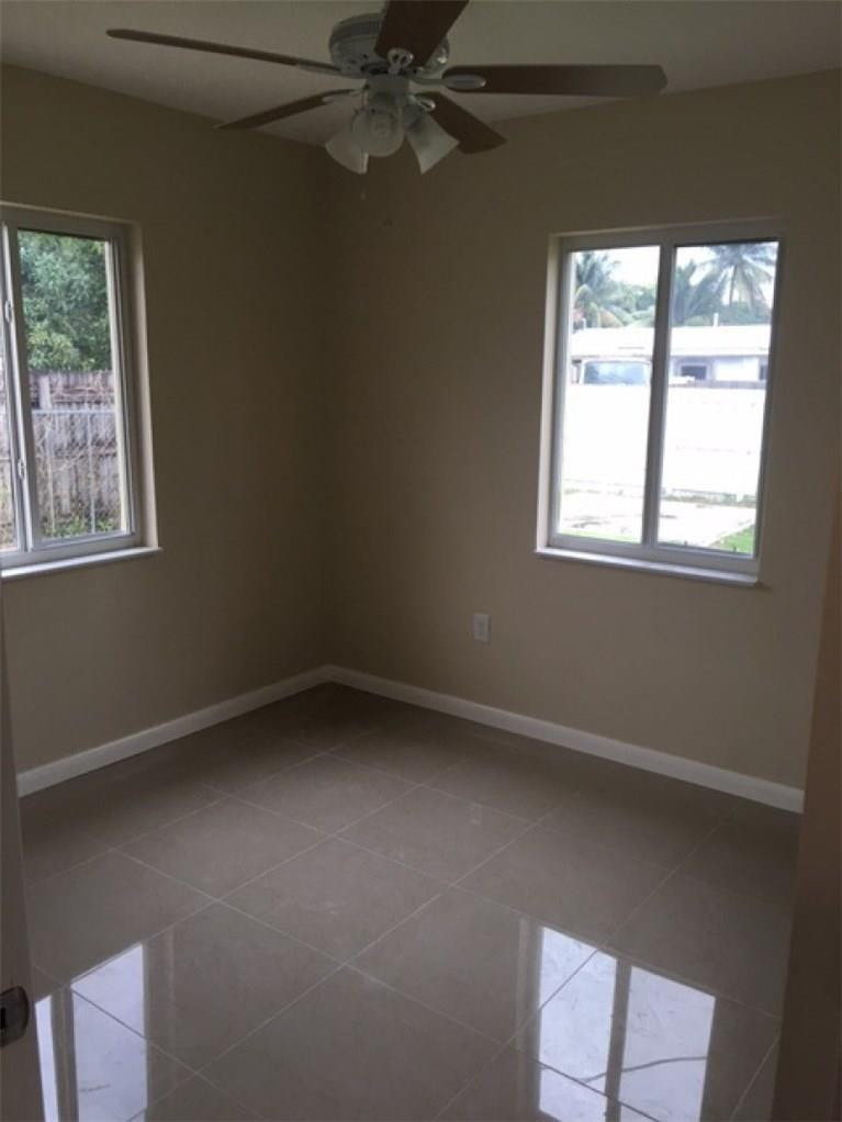 1829 Ne 175th Street - Photo 14