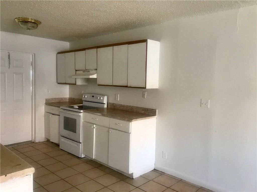 1038 Nw 8th Avenue - Photo 4