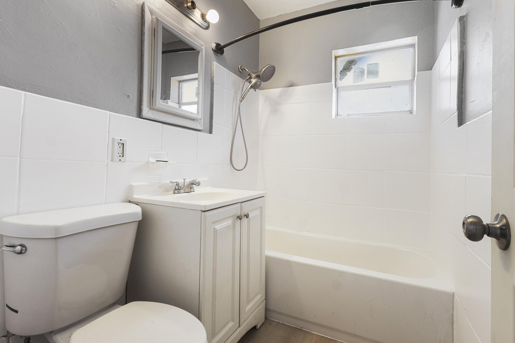 730 Nw 4th Avenue - Photo 4