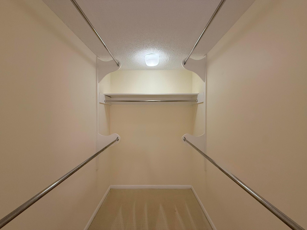2000 Presidential Way - Photo 29