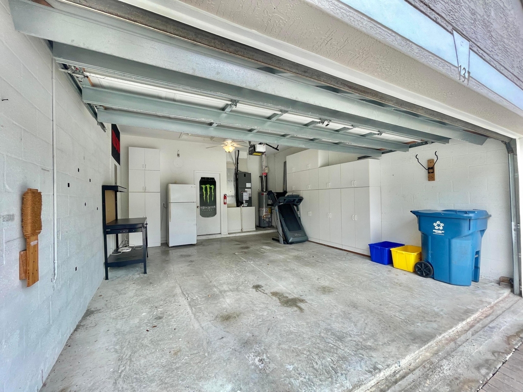 137 Canterbury Place - Photo 25
