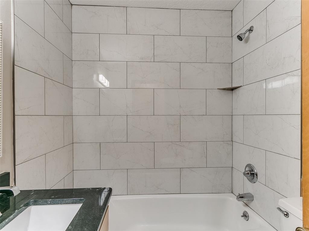 1214 Cruce Street - Photo 29
