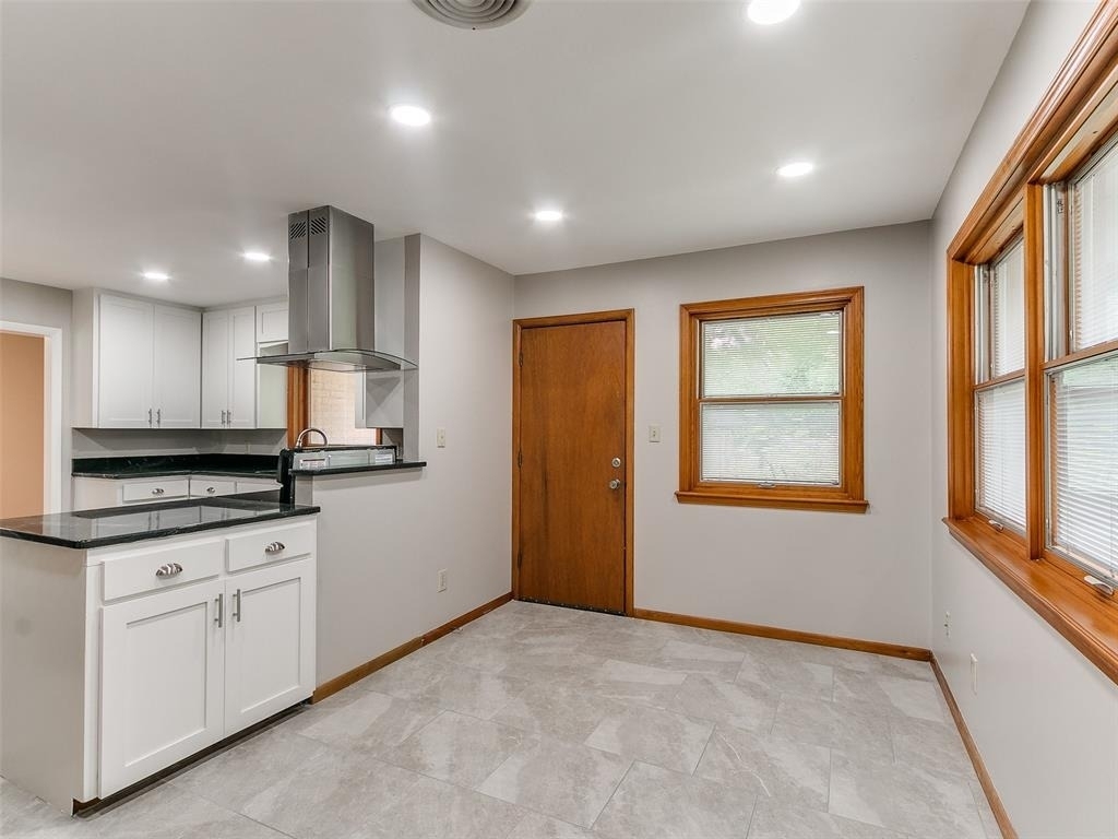 1214 Cruce Street - Photo 14