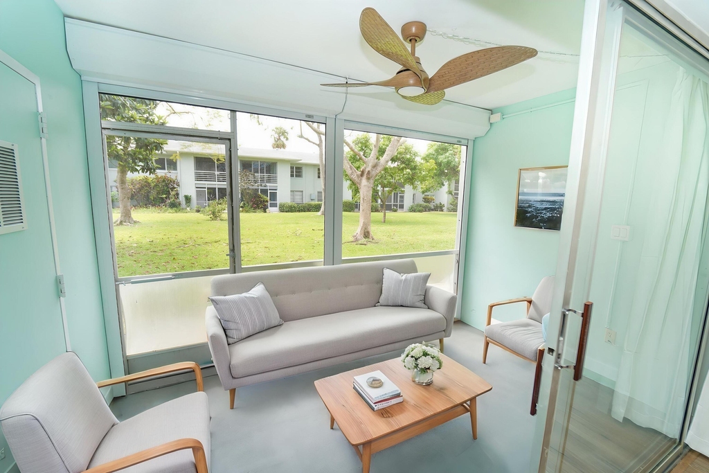 2660 Sw 22nd Avenue - Photo 13