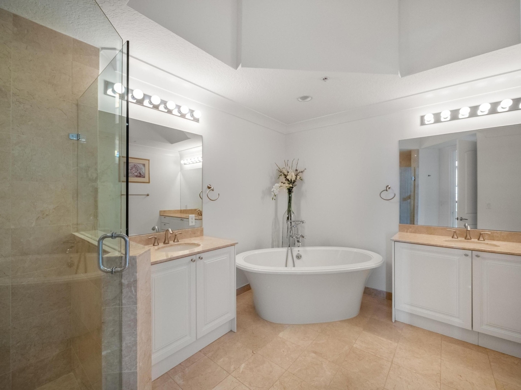 701 S Olive Avenue - Photo 5