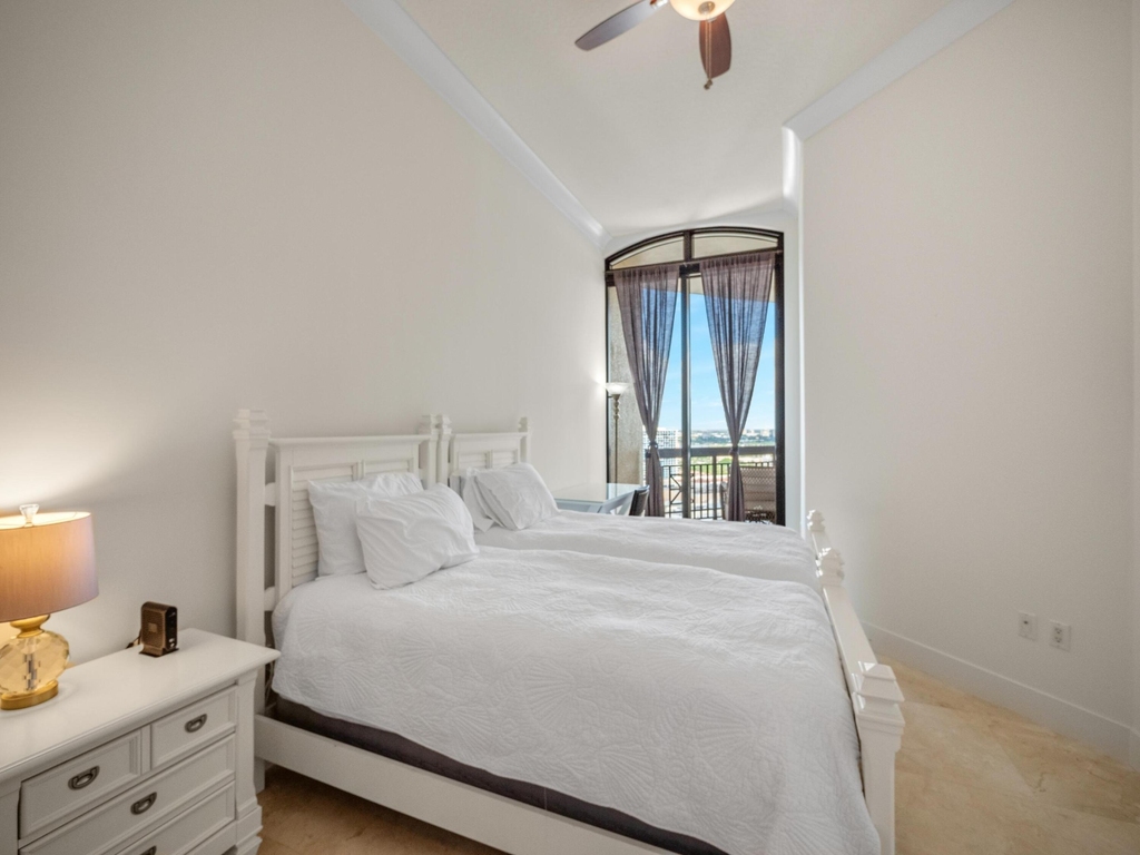701 S Olive Avenue - Photo 6