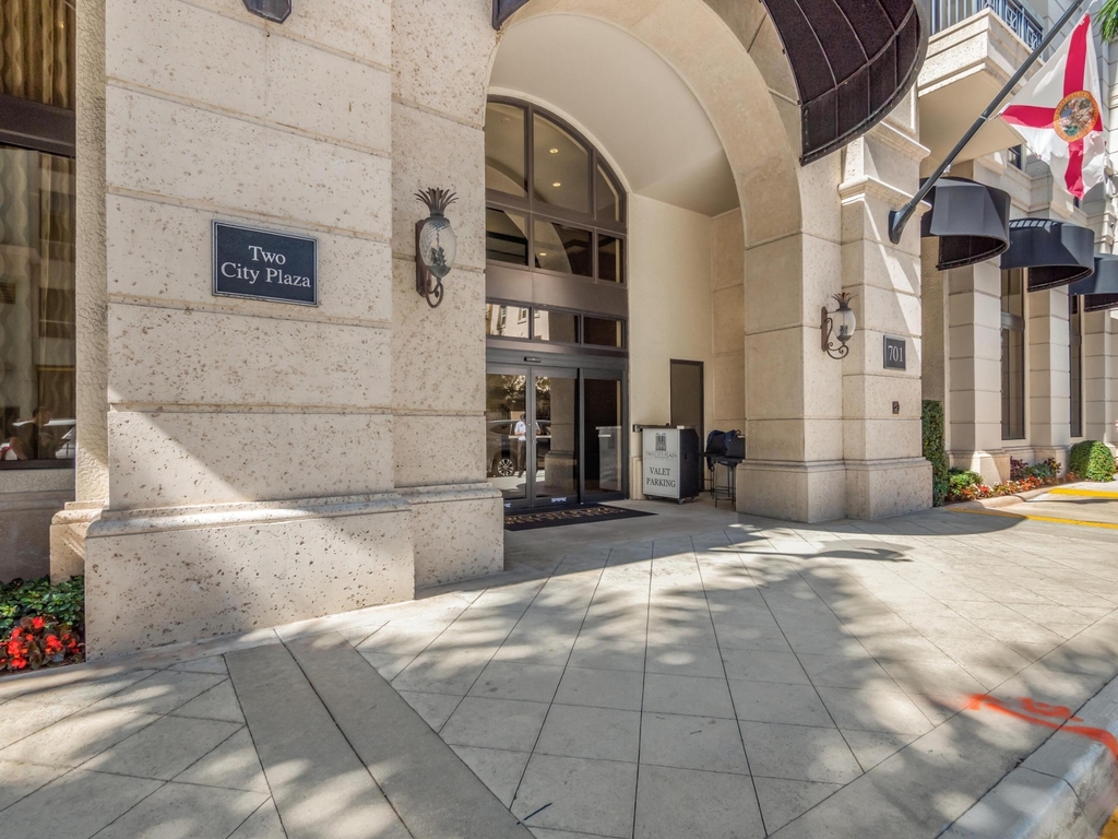 701 S Olive Avenue - Photo 18