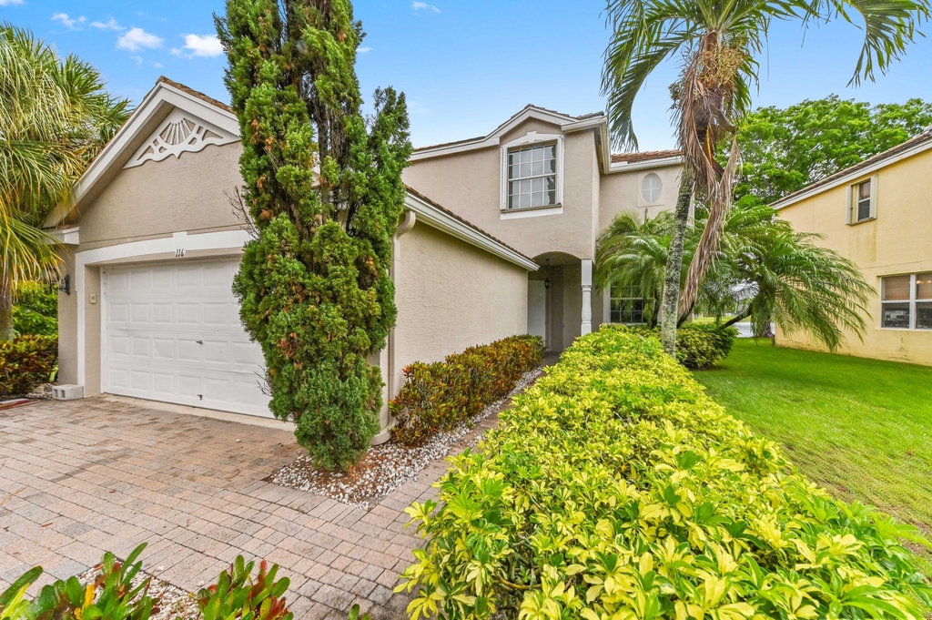 116 Hamilton Terrace - Photo 1