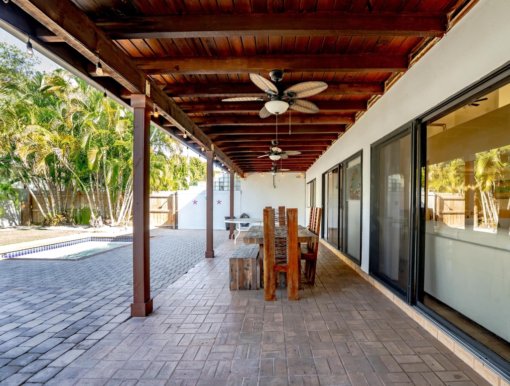 665 Jeffery Street - Photo 43
