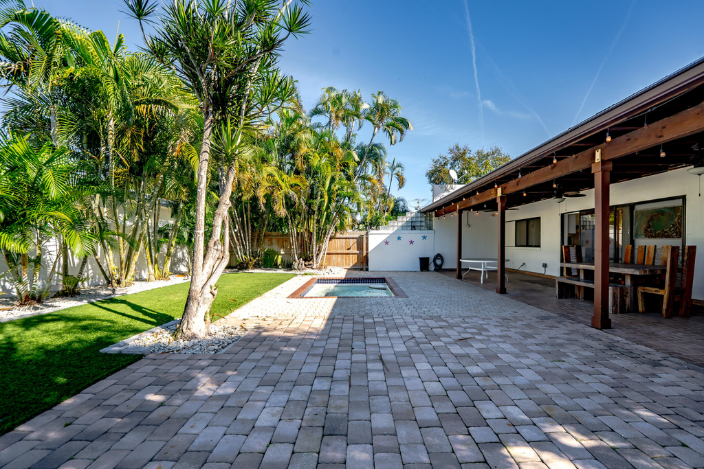 665 Jeffery Street - Photo 42