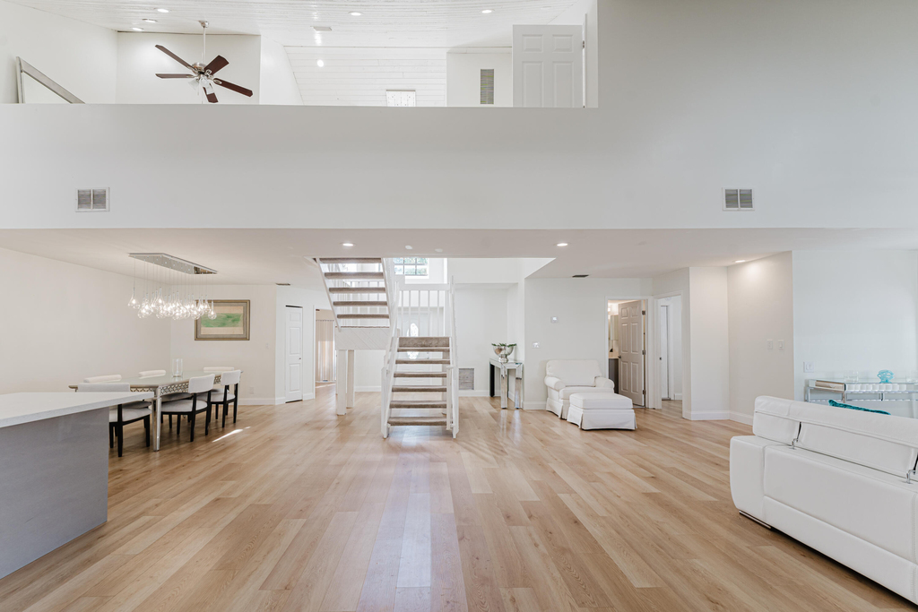 665 Jeffery Street - Photo 11