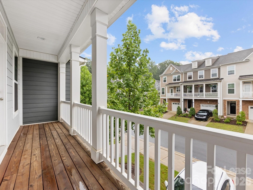 2314 Creekmere Lane - Photo 9