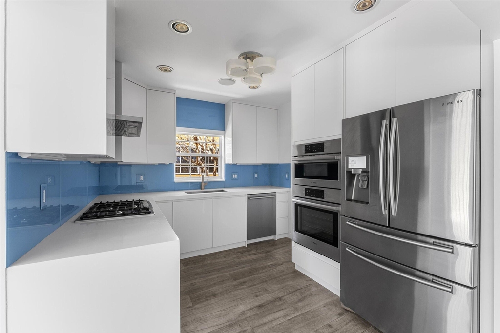 8934 Emerson Avenue - Photo 11