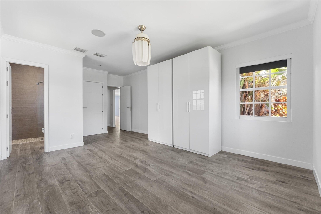 8934 Emerson Avenue - Photo 12