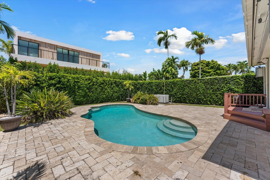 8934 Emerson Avenue - Photo 1