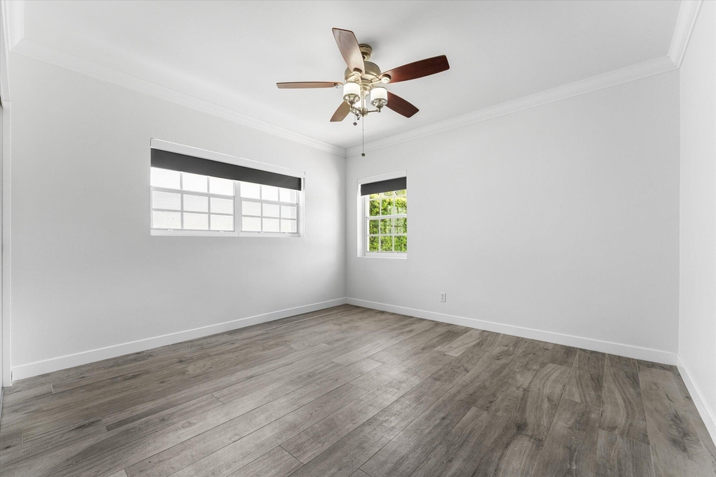 8934 Emerson Avenue - Photo 14