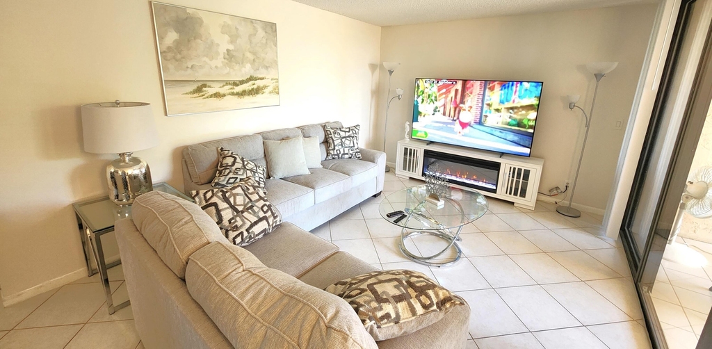 750 Egret Circle - Photo 2