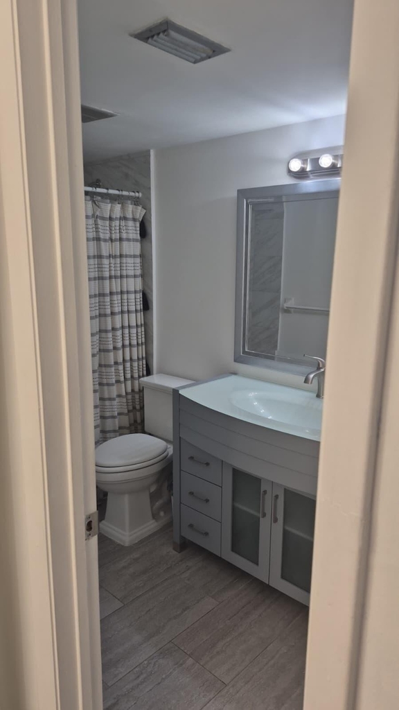 4137 Nw 88th Avenue - Photo 10