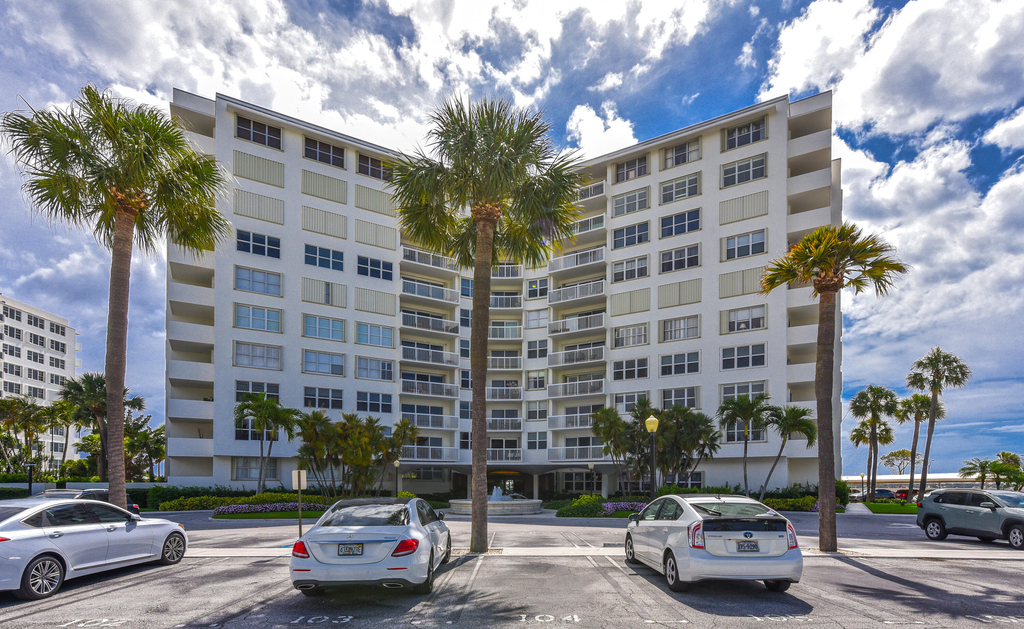 2600 N Flagler Drive - Photo 0