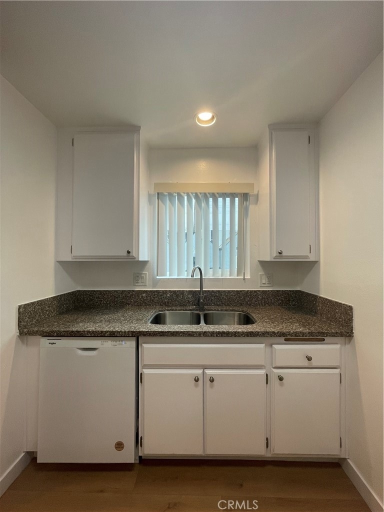 14249 Friar Street - Photo 2