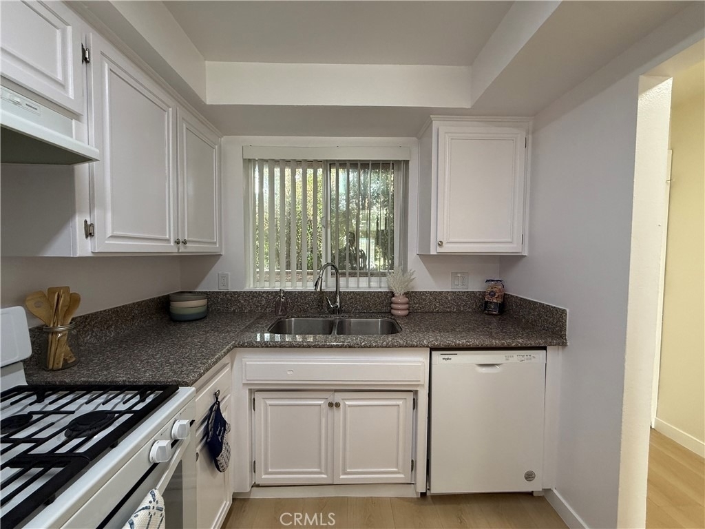 11839 Burbank Boulevard - Photo 1