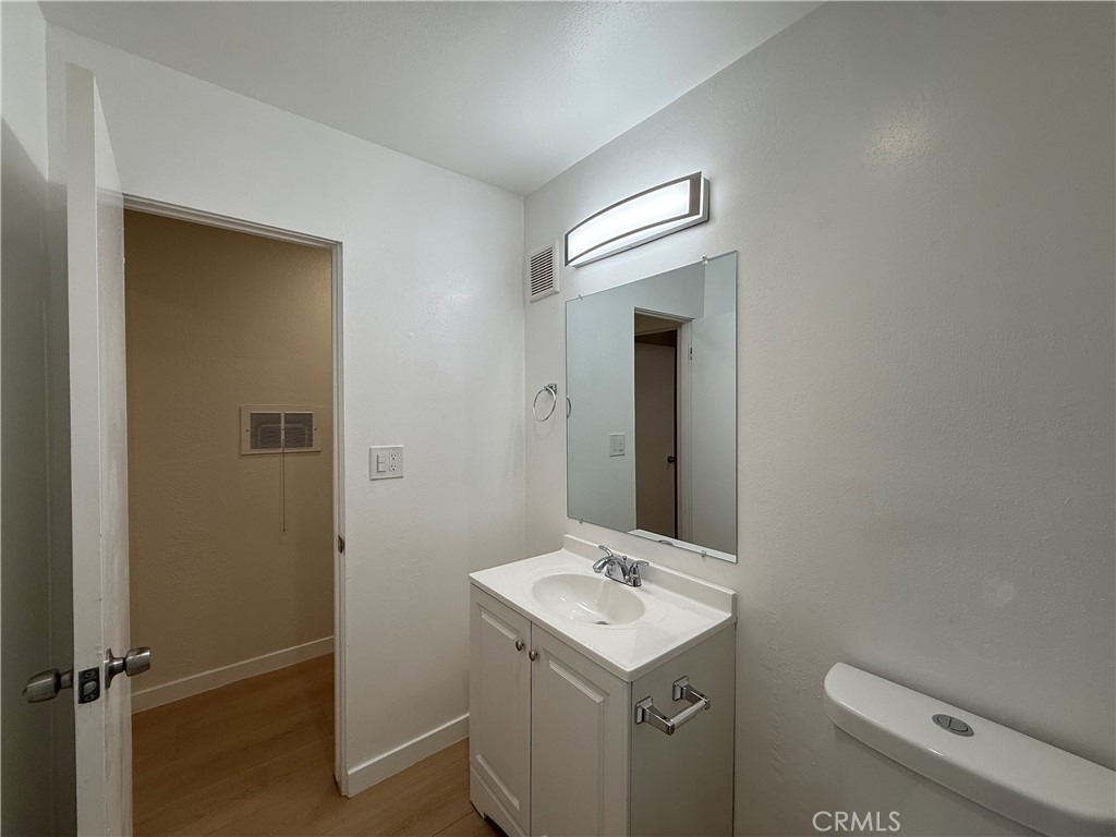 4636 Laurel Canyon Boulevard - Photo 17