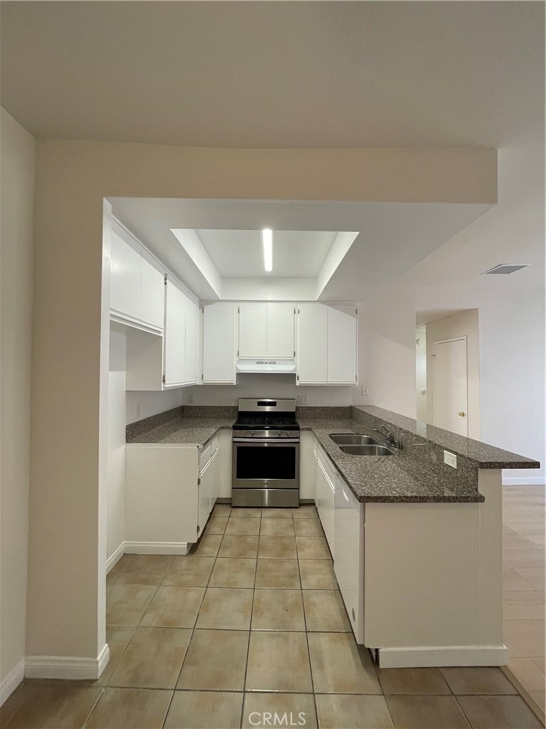 11459 Collins Street - Photo 0