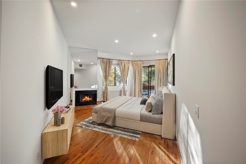 750 S Bundy Drive - Photo 10