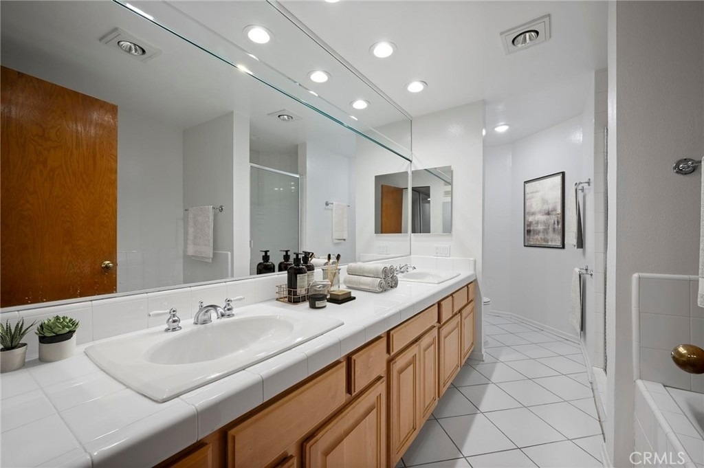 750 S Bundy Drive - Photo 15
