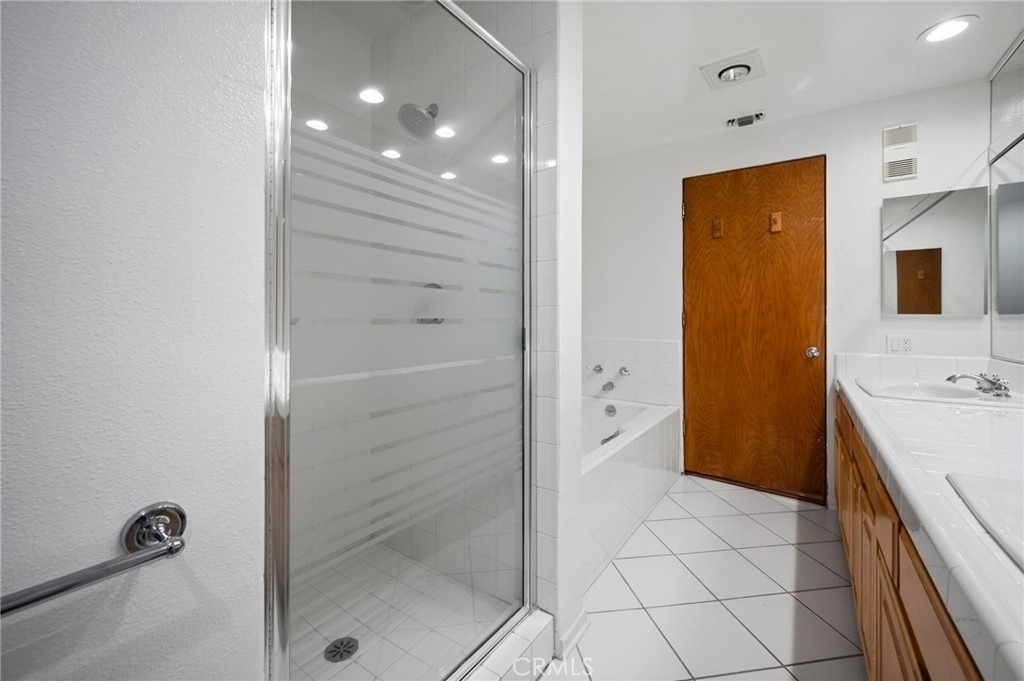 750 S Bundy Drive - Photo 16