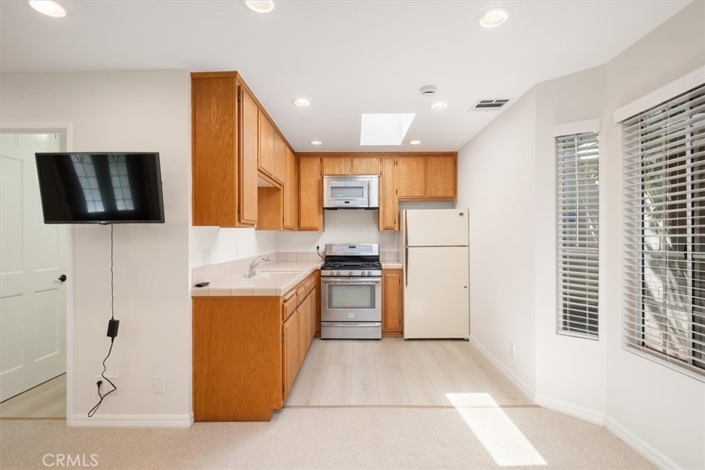 3969 Longridge - Photo 28