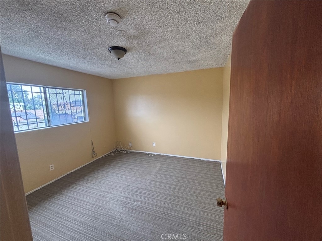 8868 S Wall St - Photo 7