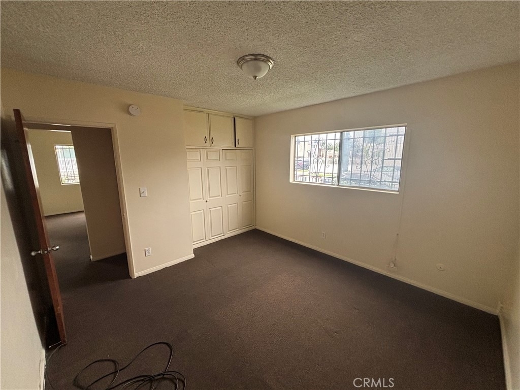8866 S Wall St - Photo 4