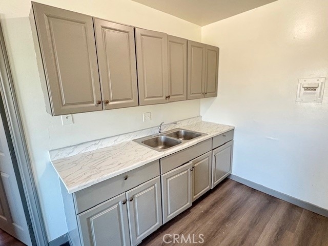 8641 Cerritos - Photo 4
