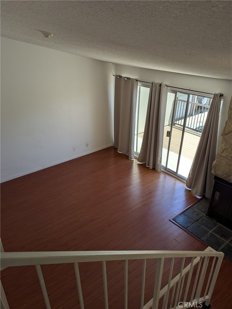 2105 Mathews - Photo 2