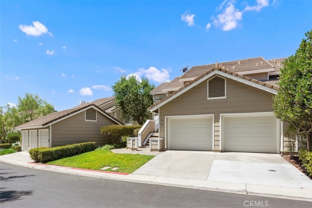31 Oak Knolls - Photo 1