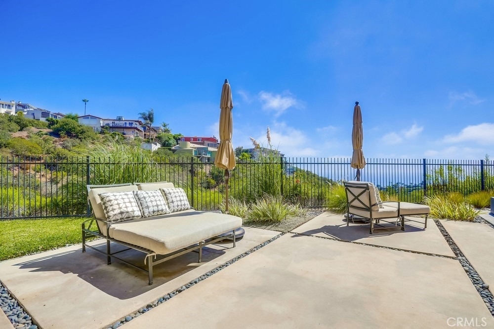 1725 Del Mar - Photo 38