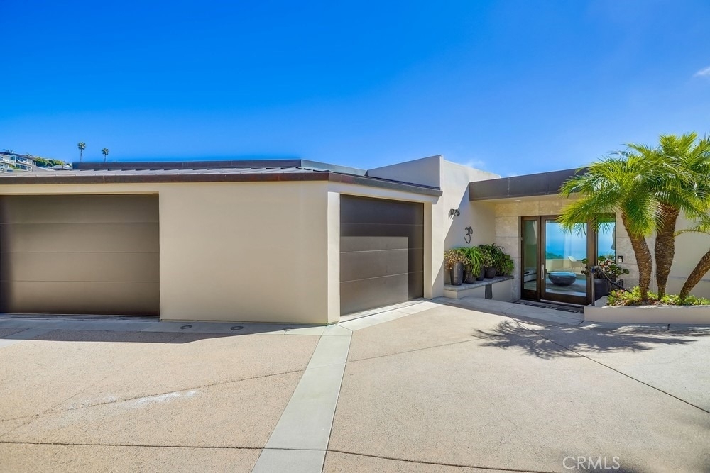 1725 Del Mar - Photo 2