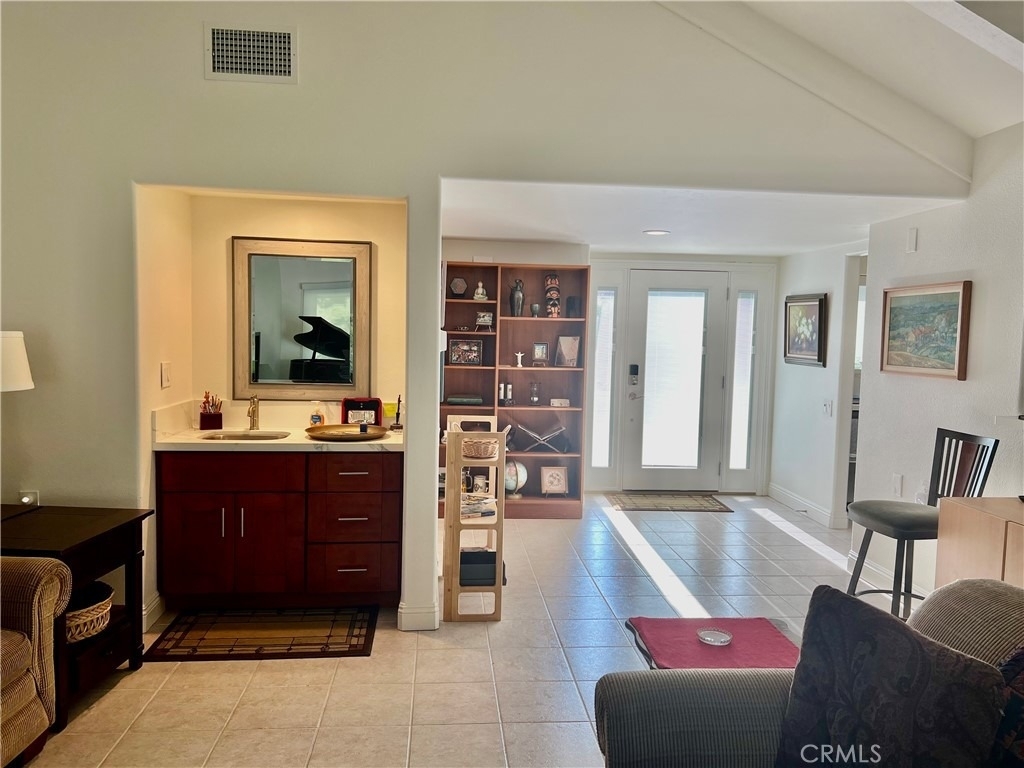 5438 Via Carrizo - Photo 2